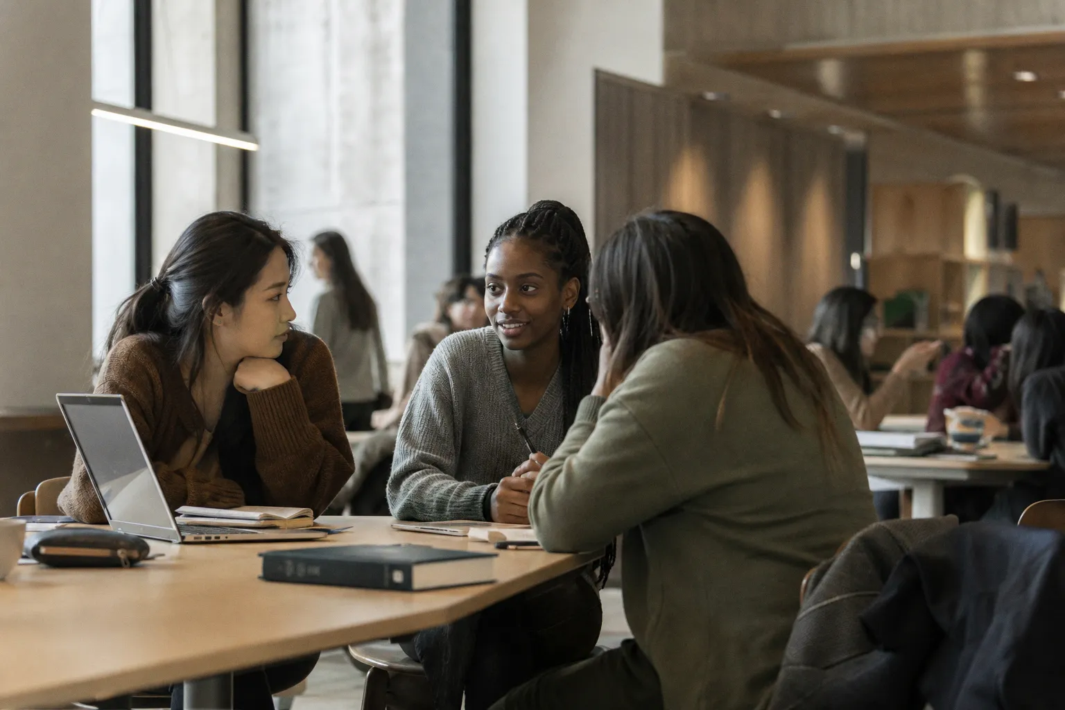 How Studying Abroad Changes Your Perspective And CV: Here's What Experts Say